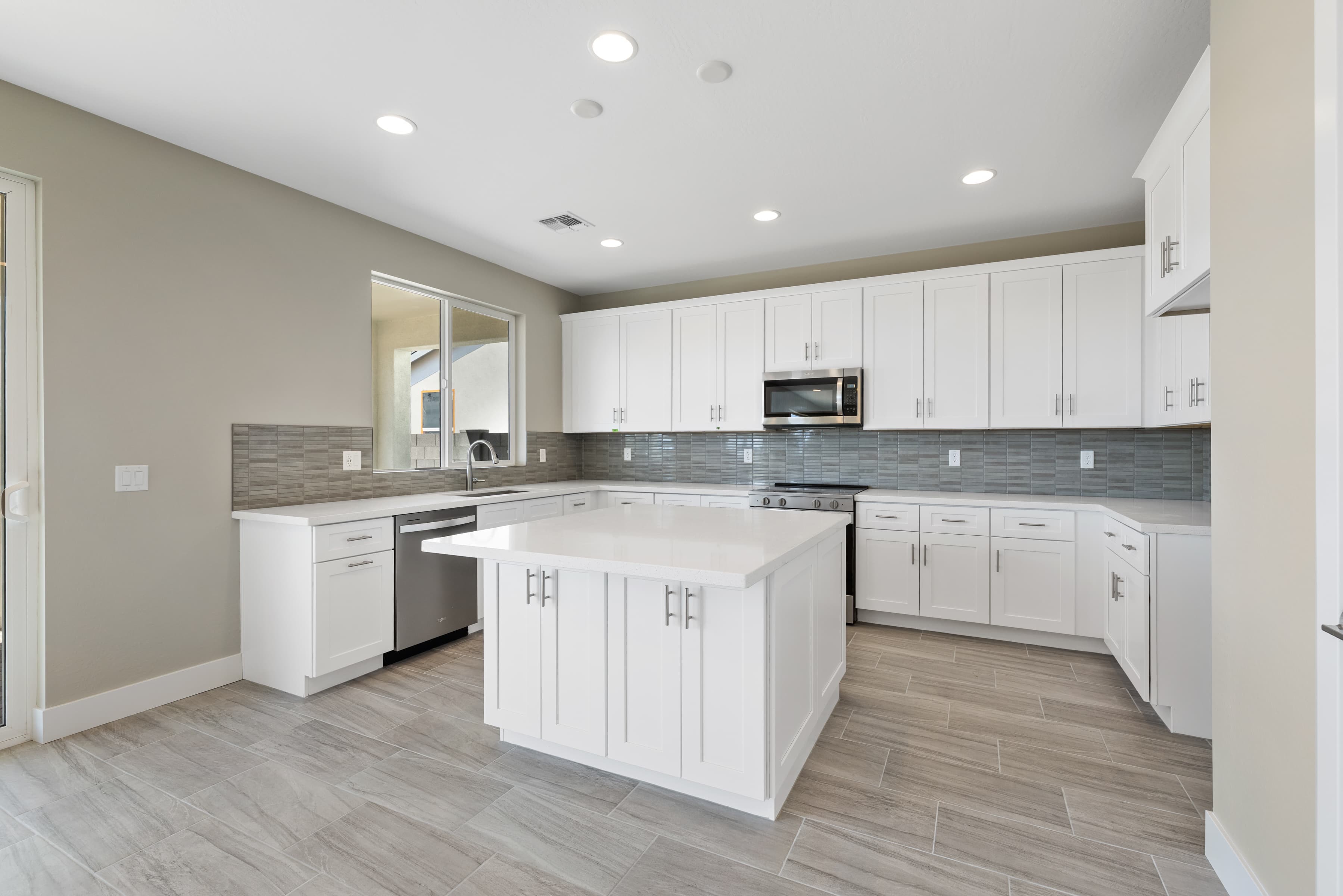 Plan 1653 — Homesite 87